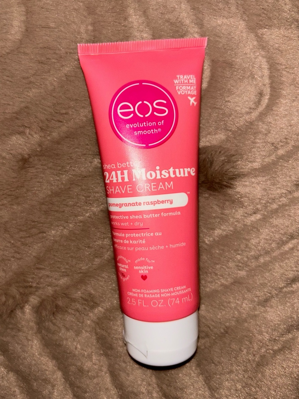 eos Pomegranate Raspberry Shave Cream
